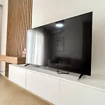 Velvet Sea Retreat D29 Apartmán Golem (Tirana)
