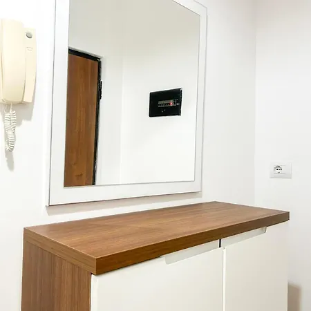 Velvet Sea Retreat D29 Apartmán Golem (Tirana)
